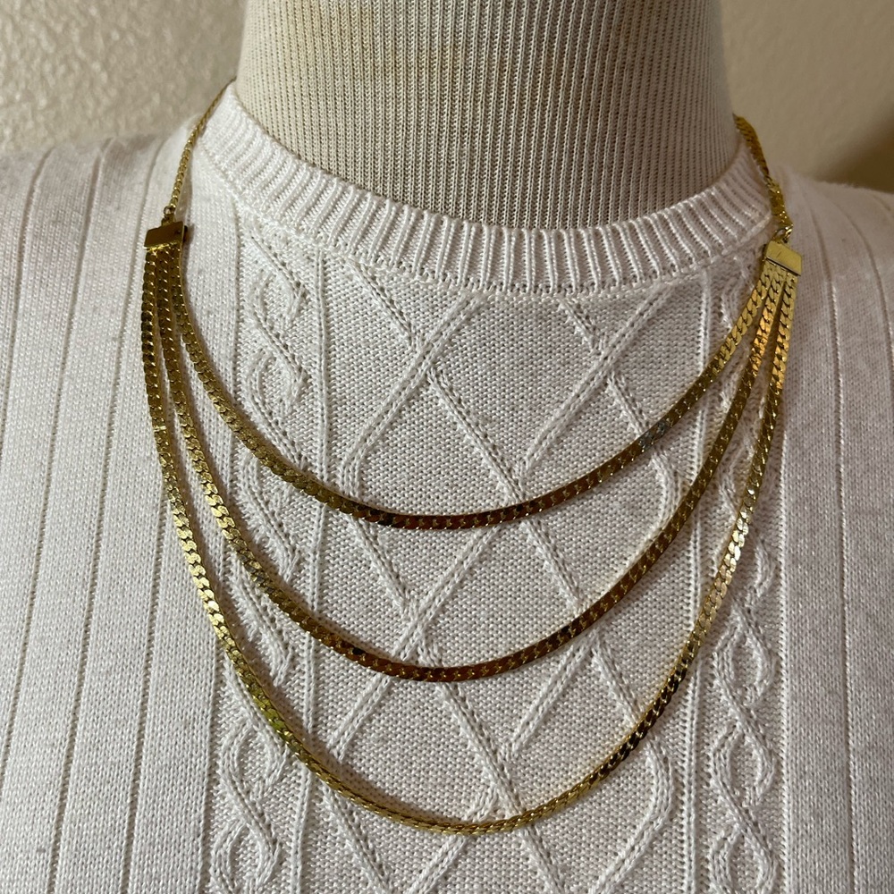 Elegant vintage Gold tone Layered snake chain Necklace c01